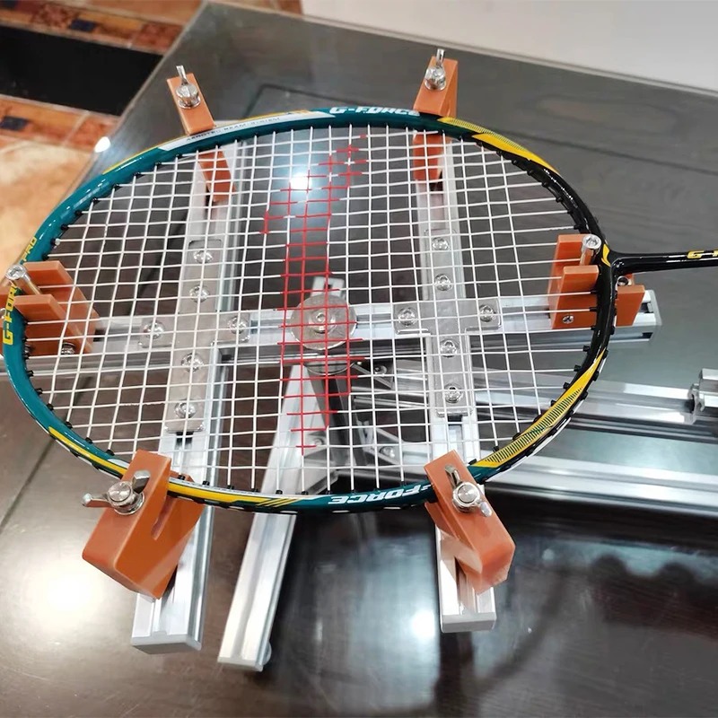 2025Macchina per incordare la  - Badminton Background recensione e prezzo